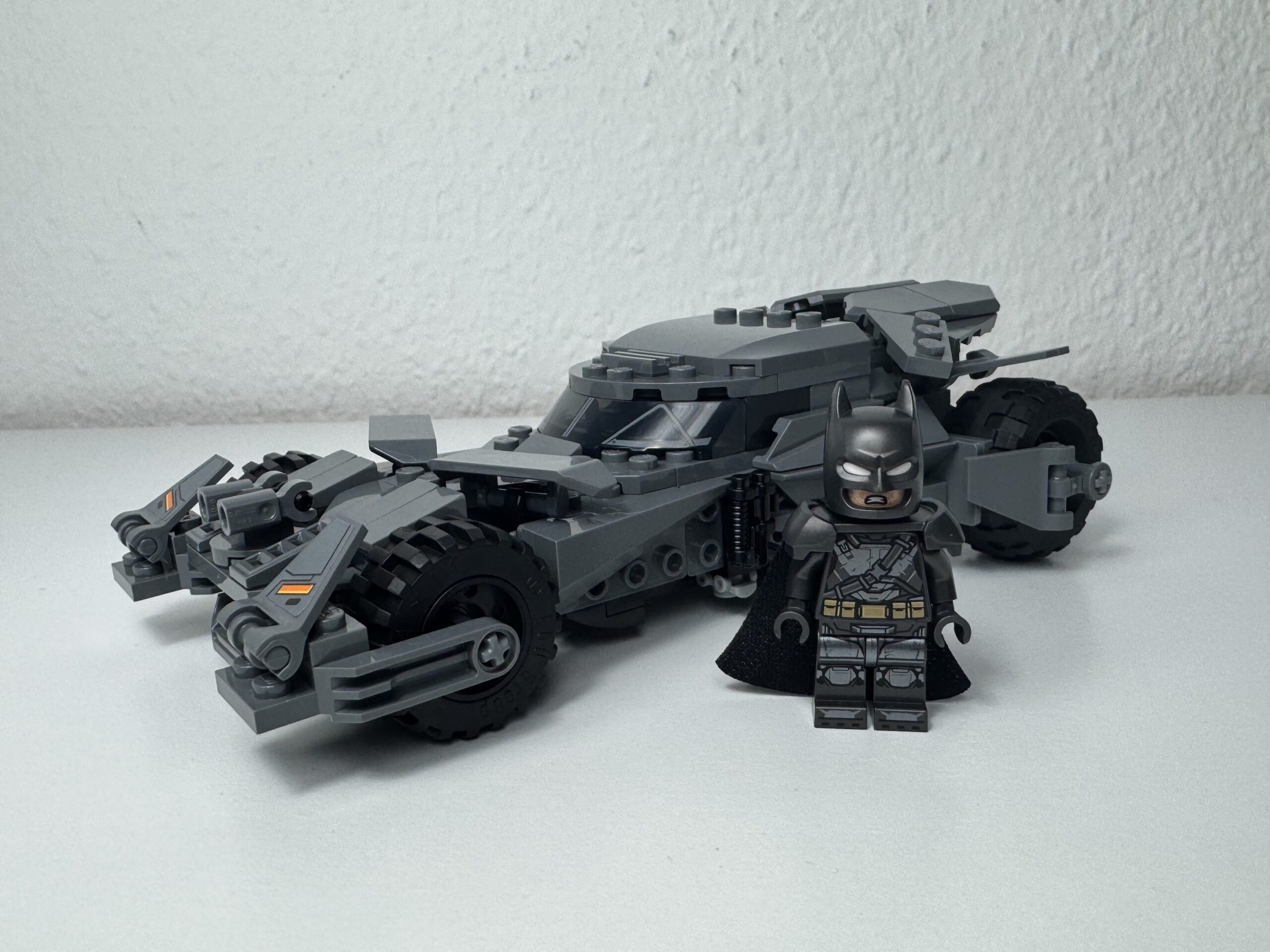 LEGO DC 76331 Batman v Superman Batmobil