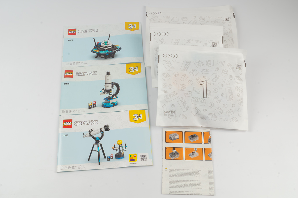 LEGO Creator 3-in-1 31378 Weltraumteleskop: Setumfang